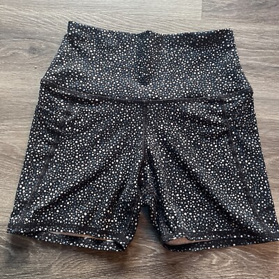Evolution & Creation Shorts Size M