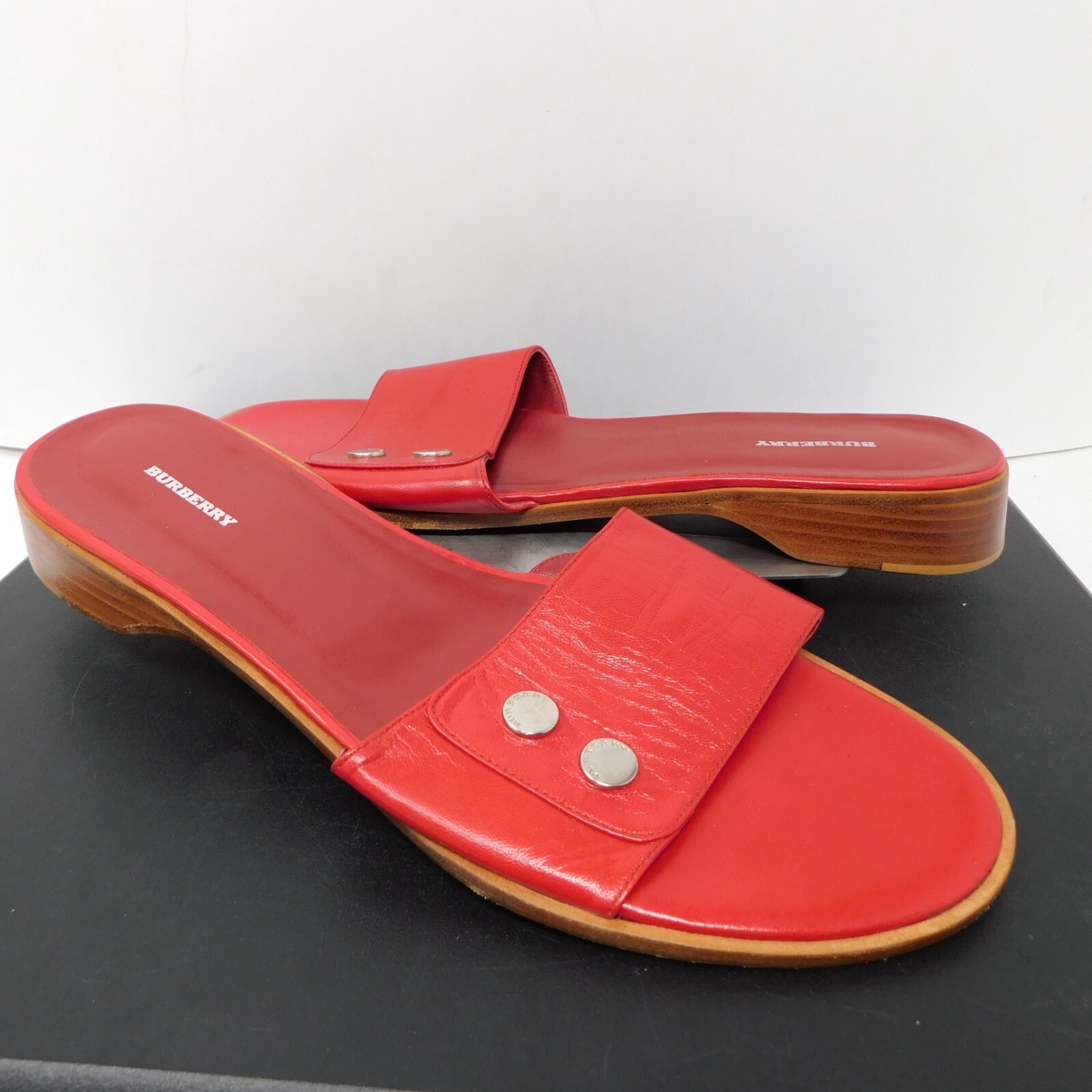 BURBERRY Womens 9.5 EU 39.5 Red Leather Flat Slide Sandals
