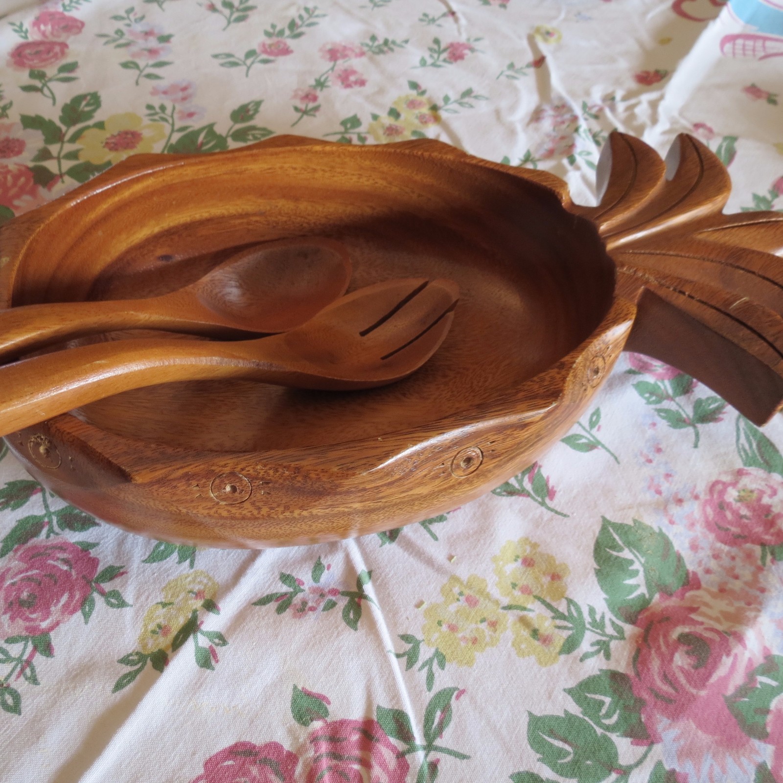 MCM Wood Bowls Pineapple Salad Serving Set