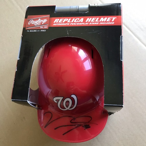 GEM! Victor Robles SIGNED Washington Nationals Baseball Mini Helmet 1- JSA COA