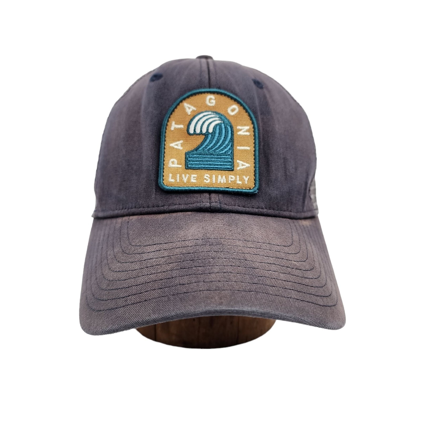 【patagonia】パタゴニア クマロゴ キャップ/LIVE SIMPLY Patagonia Live Simply Breaker Badge Trucker Hat Snapback Cap