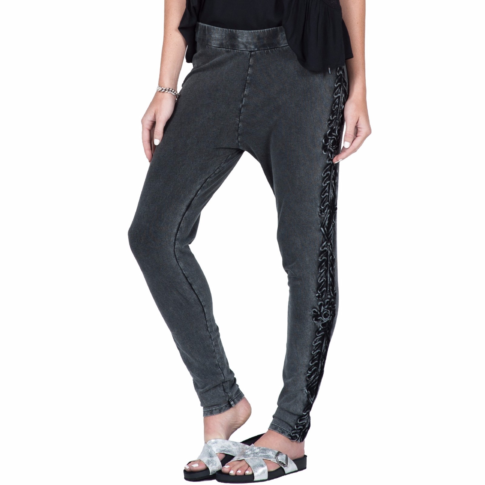 volcom joggers womens