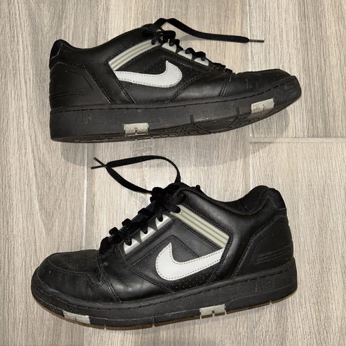 size 2 black air force 1