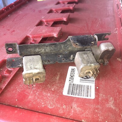 78-79 Datsun 620 Engine Harness Relay Block Relay Switch Mount