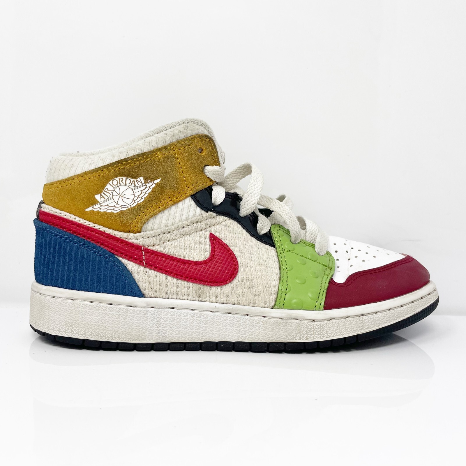 シューズ(男性用) NIKE AIR JORDAN 1 MID SE NIKE公式】エア ジョーダン 1 MID SE メンズシューズ.オンライン