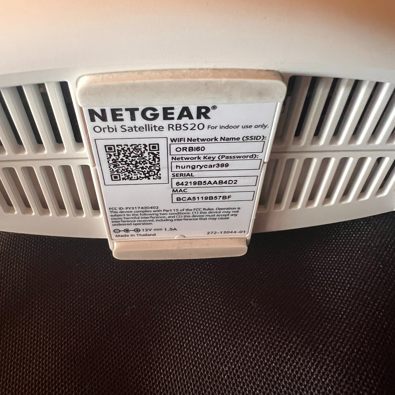 For Parts: Orbi Router RBR40 & (2) Satellite RBS20 Netgear