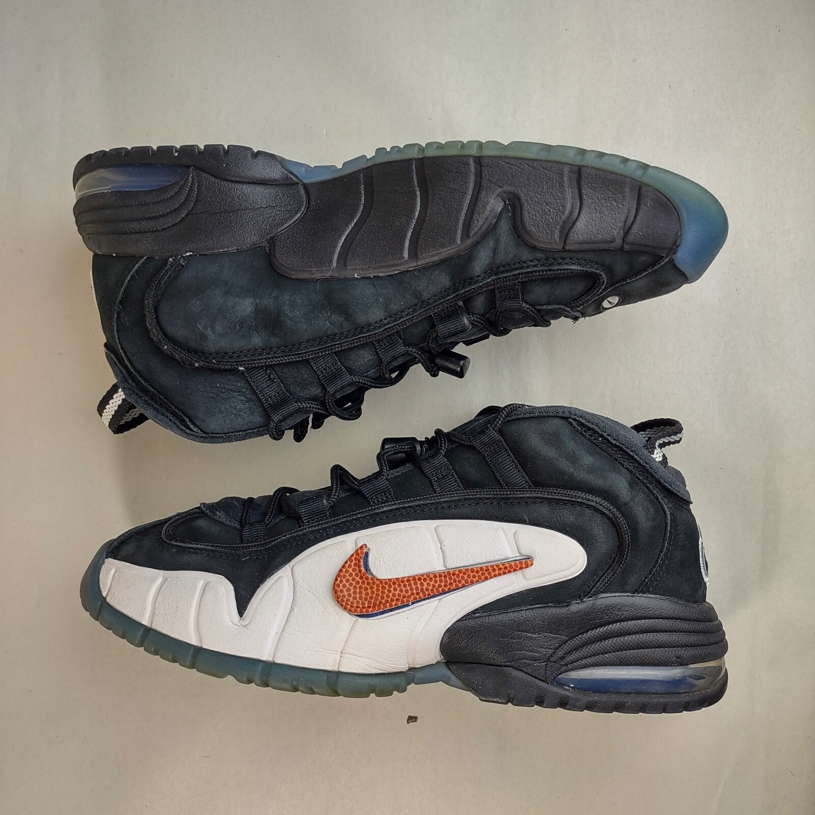 

Мужские кроссовки Nike Air Max Penny SS Social Status Recess Black Blue White DM9130-001 10, Черный, Nike Air Max Penny
