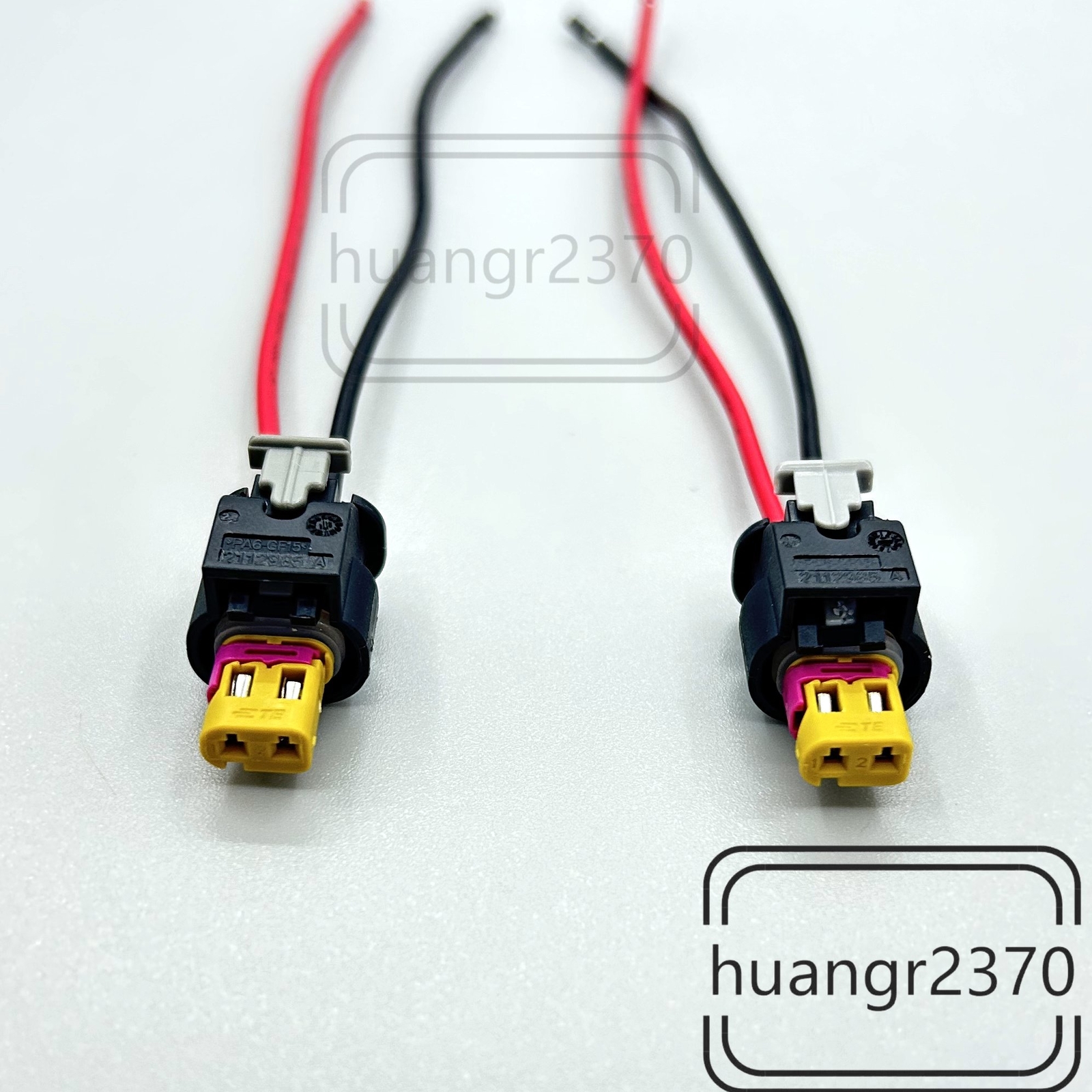 2 x 2 Pin Flat Connector Pigtail Plug For VW Volkswagen 4F0973702A 07P973702