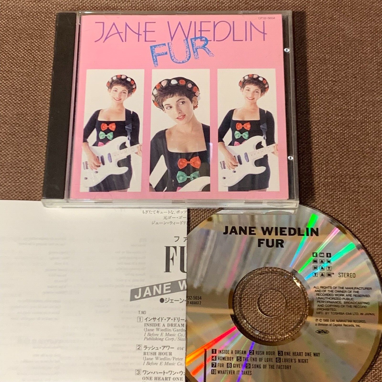 ジェーン・ウィードリン/Jane Wiedlin 　レコード 　Go-Go's JANE WIEDLIN Fur JAPAN CD CP32-5654 w/ INSERT Go-Go's 1988