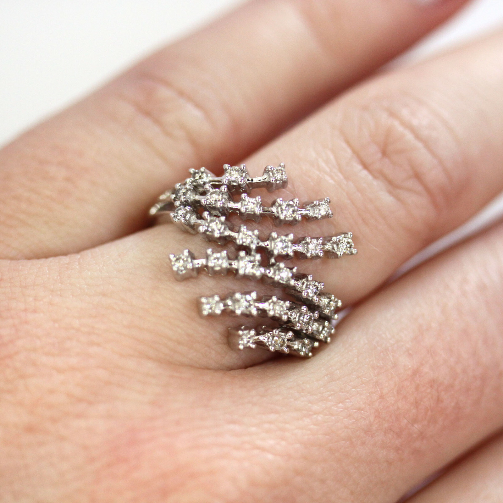 Pre-owned Jewelry By Arsa 0.4 Ctw Natural Diamond Solid 14k White Gold Waterfall 6 Row Split Bypass Ring In G-h