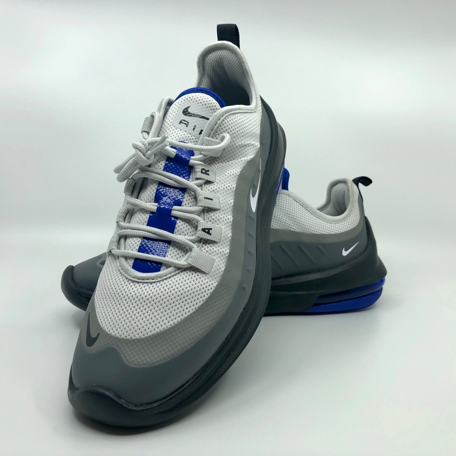 nike air max axis 98