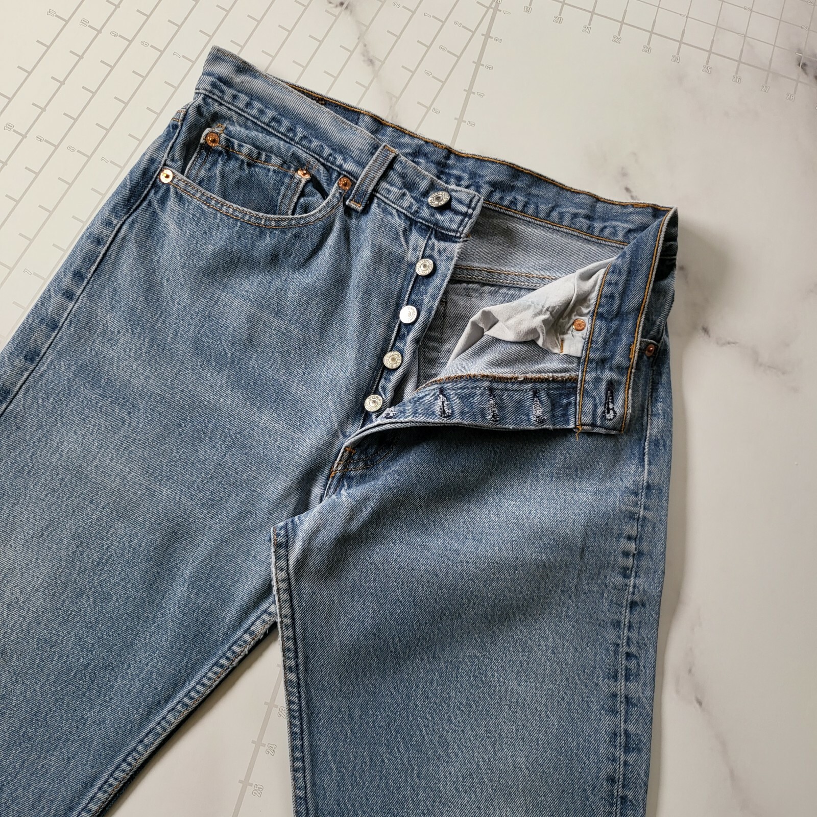 levis 501 33x36