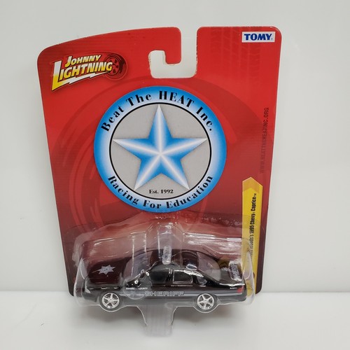 JohnnyLightning　THEBLUESBROTHERS　パトカー Johnny Lightning Blues Brothers w/Roof Speaker 1974 Dodge