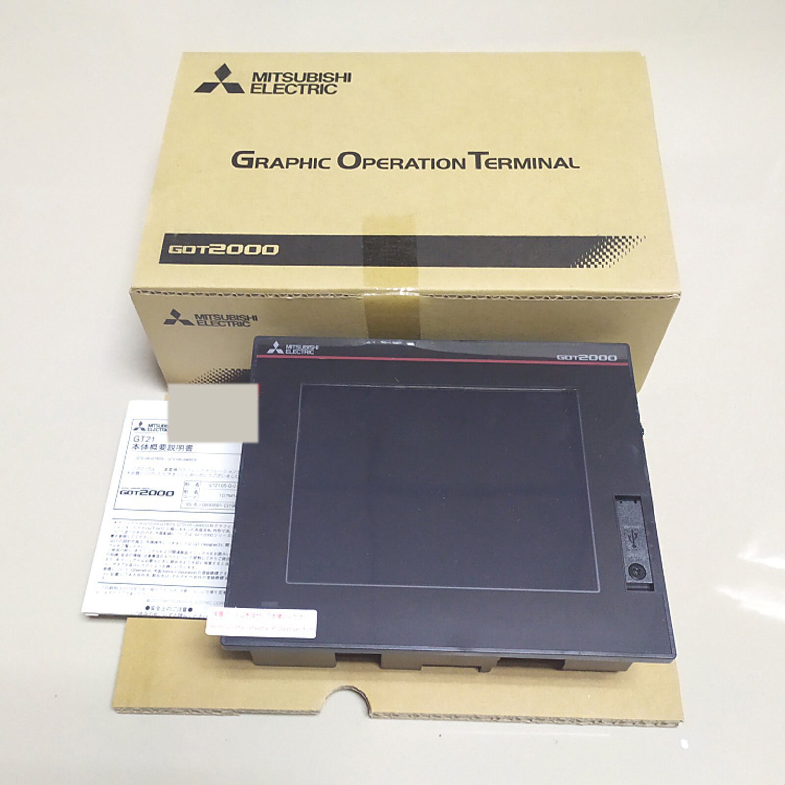 A5108★未使用品 MITSUBISHI 三菱電機 GT2105-QTBDS 1PCS GT2105-QTBDS New Mitsubishi 5.7