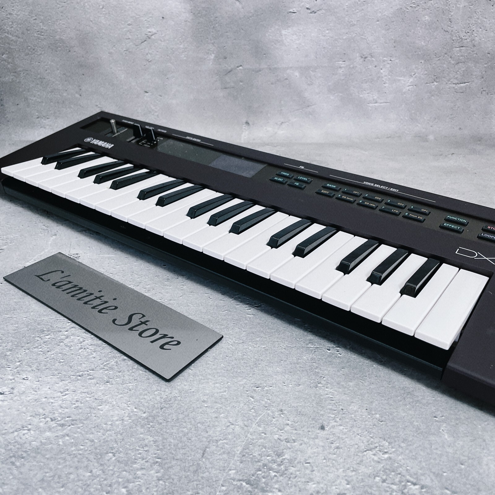 鍵盤楽器 Yamaha Reface DX Amazon.com: Yamaha DX Portable FM
