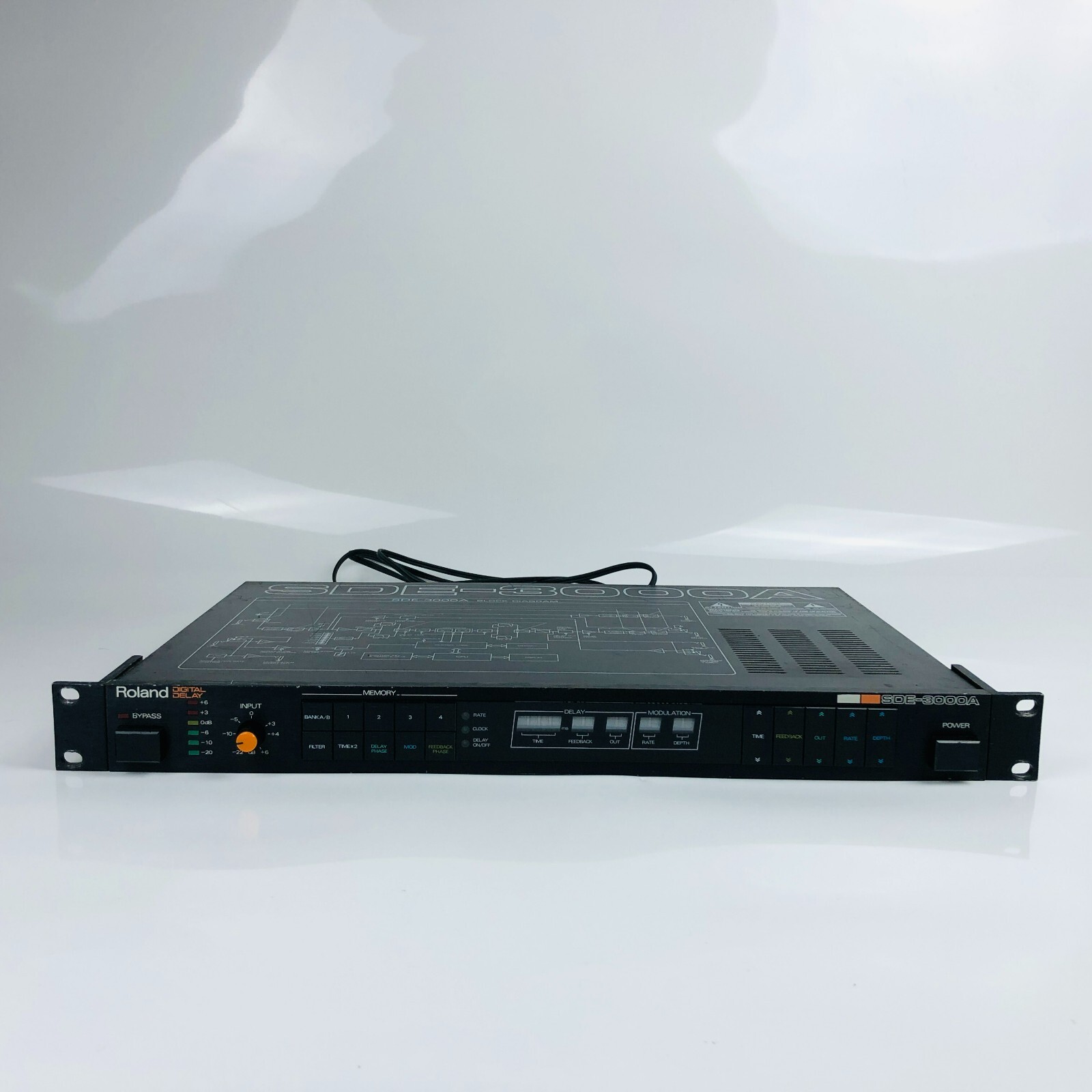Roland SDE-3000A Digital Delay Echo Effect Processor Rack