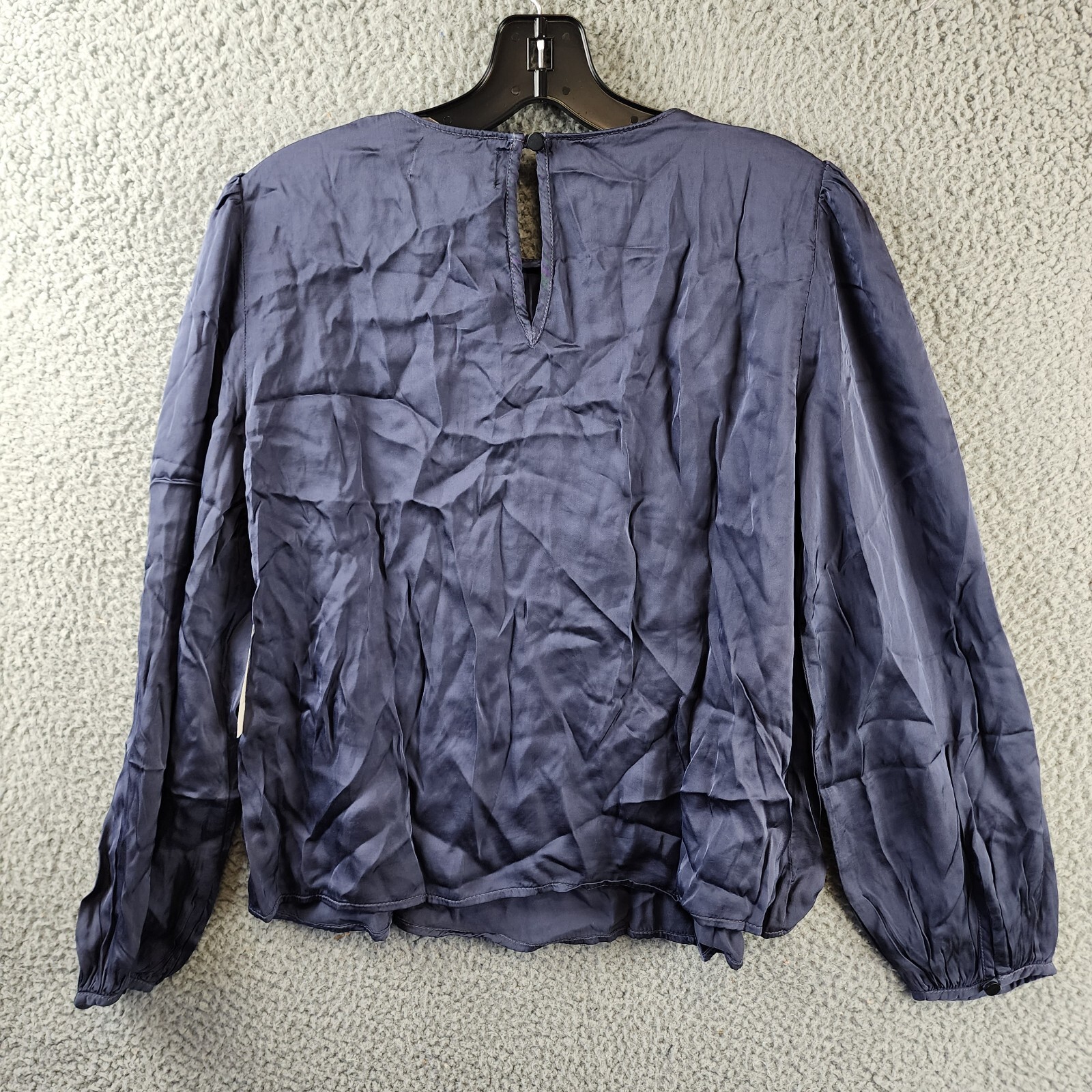Velvet by Graham & Spencer Leila Pleated Sleeve Top Women's XS Steel Long Sleeve - Picture 11 of 12