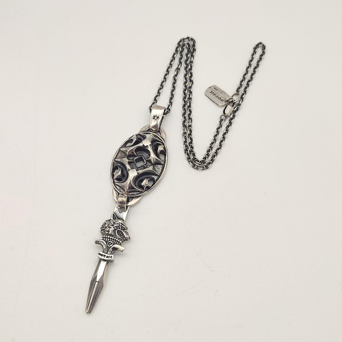 定価20万 ヨウジSILVER OVAL WOLF DAGGER PENDANT 定価20万 ヨウジSILVER OVAL WOLF DAGGER PENDANT