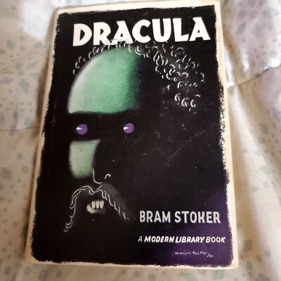 Dracula By Bram Stoker (HCDJ, 1897 Modern Library 31)