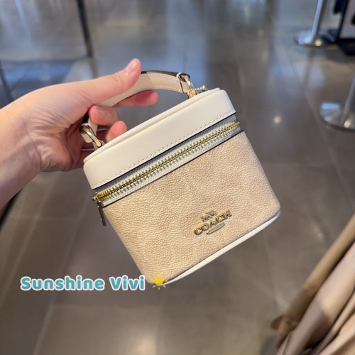 NWT Coach Ava Crossbody Bag In Signature Canvas CY732 Gold