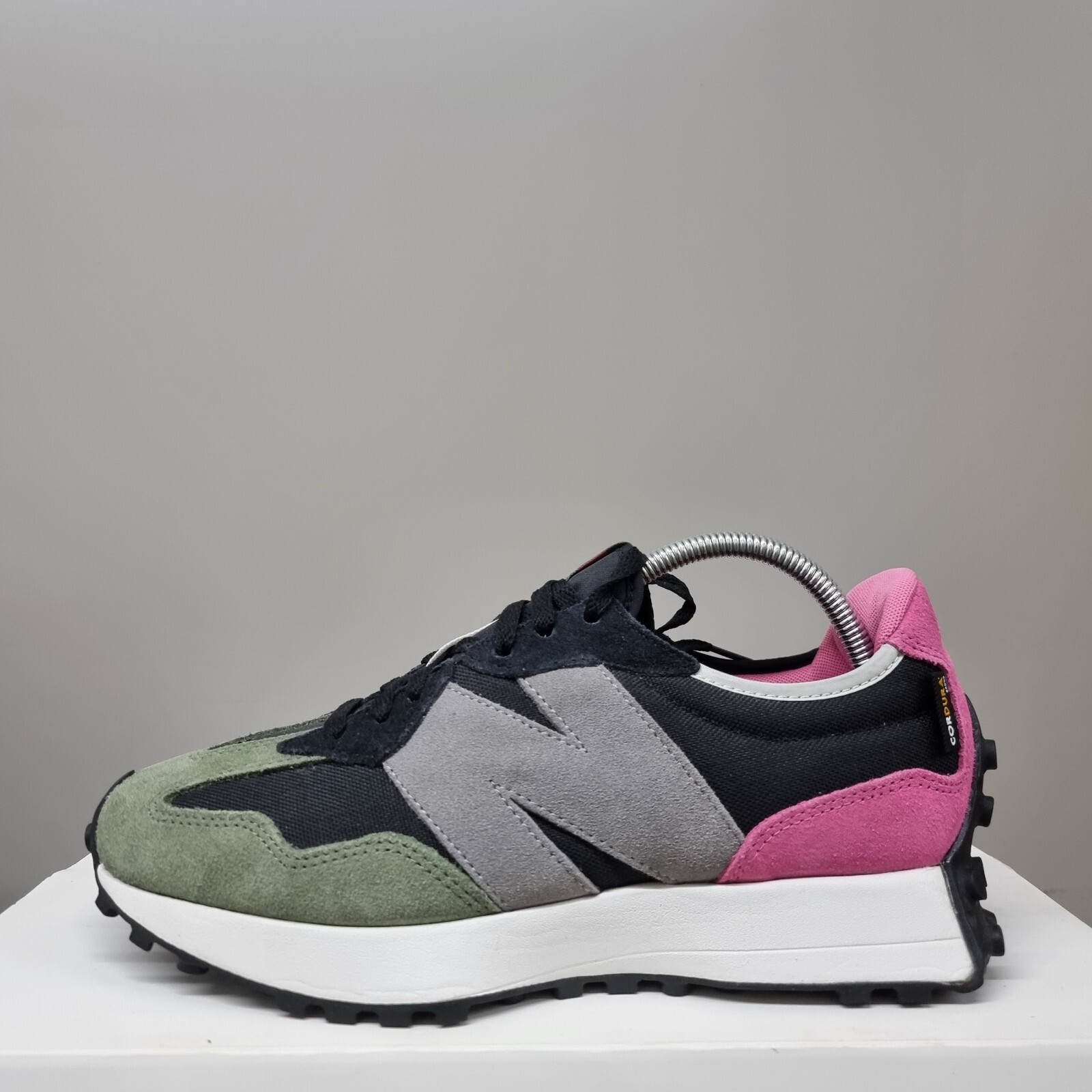 NEW BALANCE 327 x CORDURA TRAINERS VARIOUS SIZES (MS327WR1
