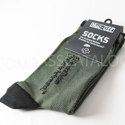 Muc-Off Tech Rider Socks - Green, US 10-12 Sculpted, Seamless Fit