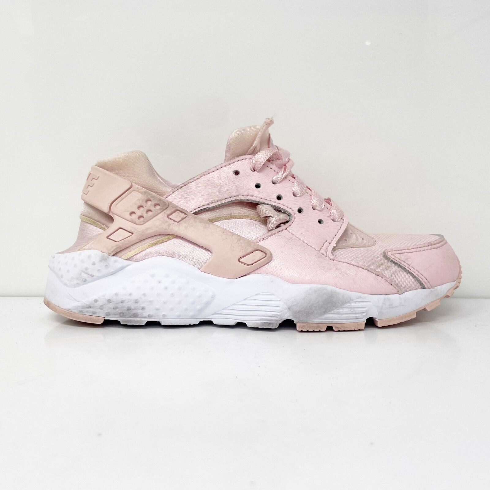 Nike Girls Air Huarache Run SE 904538-600 Pink Running Shoes Nike Girls Air Huarache Run SE 904538-600 Pink Running Shoes