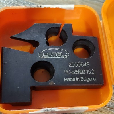 NEW!! HERTEL RH 2mm Insert W, 3mm Max Depth Cut, HC E25R03 16.2, 2000649