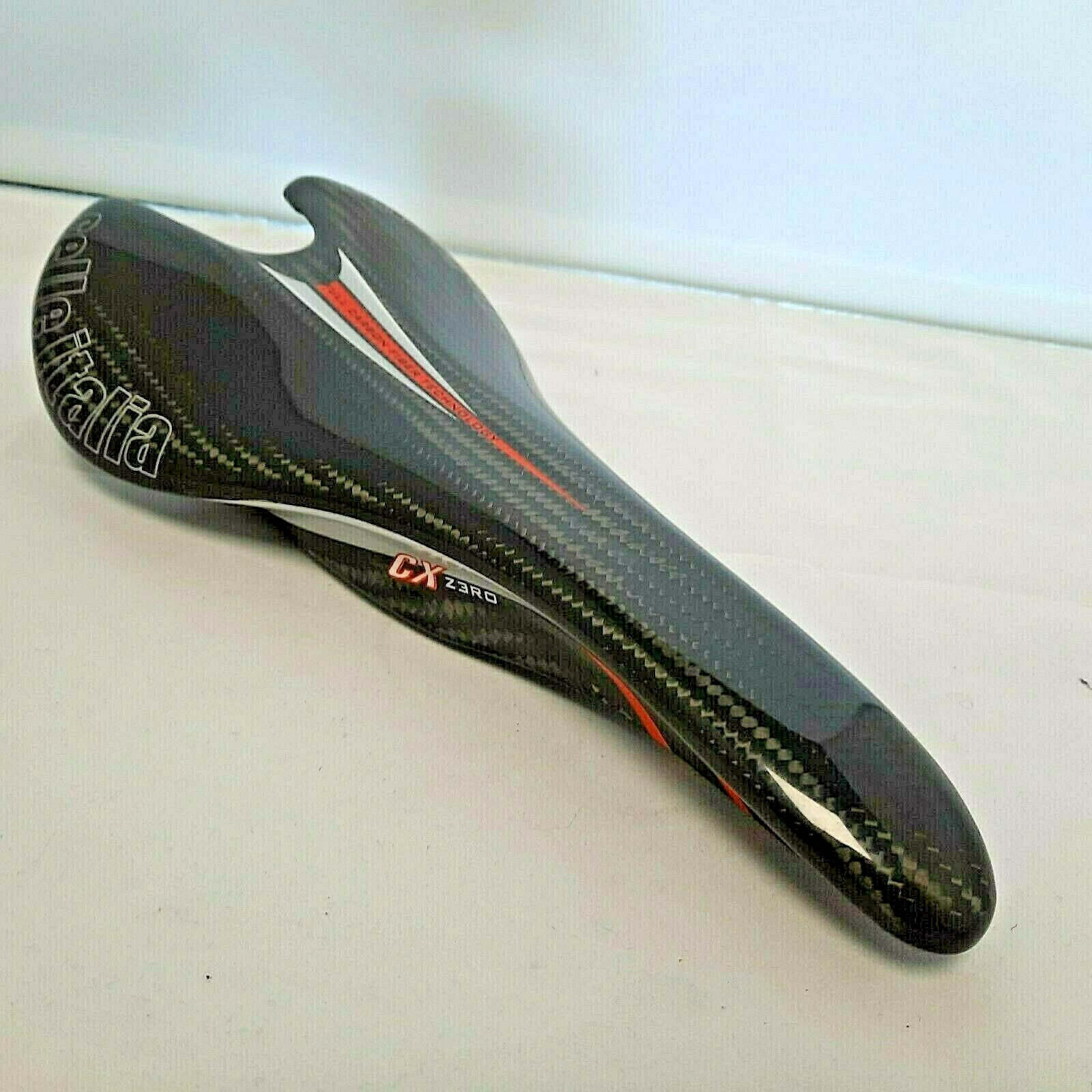 ロード用サドル　セライタリアCX zero Selle Italia CX Zero Saddle ( CX-Z3RO) 131 x 280 mm 86g