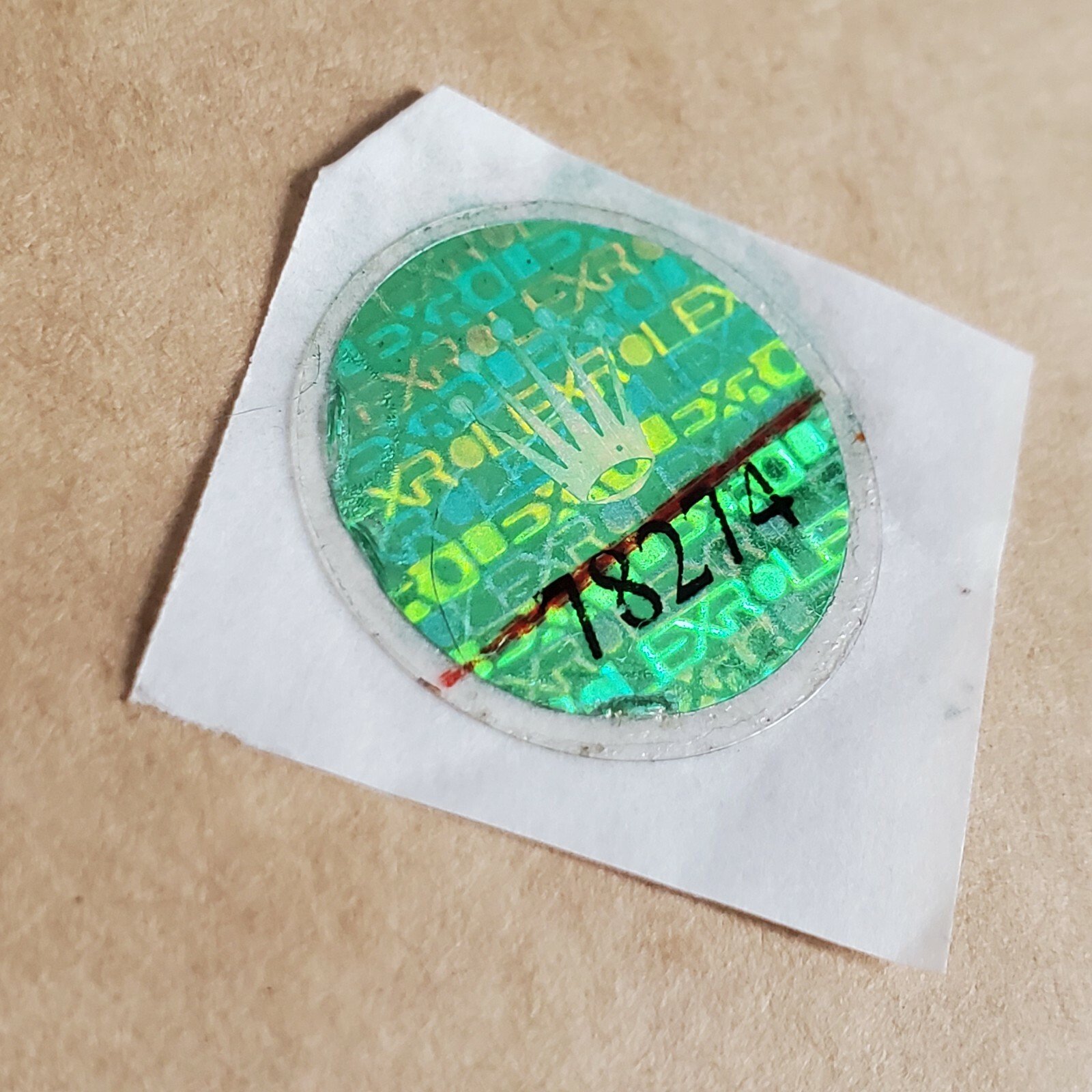 ROLEX キーホルダー イエロー グリーン　グレー ROLEX（キーホルダー）のフリマアイテム一覧