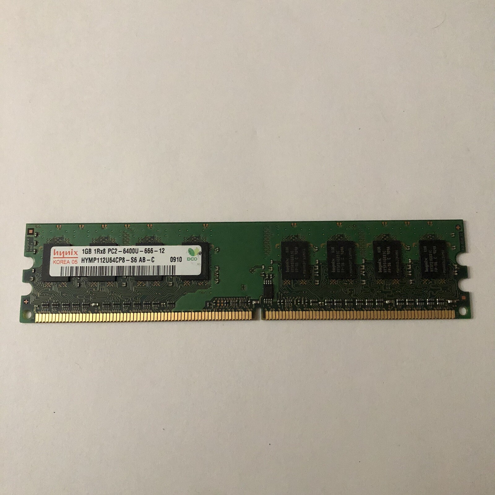 Pc2 6400u 666 12 характеристики. Hynix 2gb 2rx8 pc2-6400u-666-12. Оперативная память самсунг 2gb 2rx8 pc2 6400 u 666 12 e3. Оперативка хайникс 1 gb 1rx8 pc2-6400u-666-12. Pc2 6400u 666 12 характеристики.