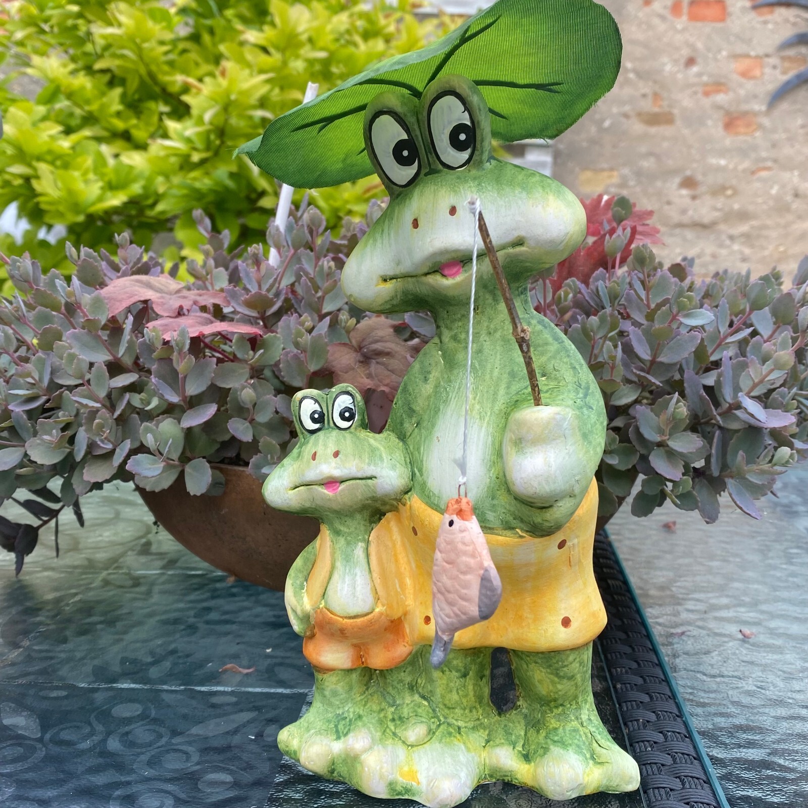 Gartenfigur ‚Anglerndes Schwein‘ – Wetterfeste Harz-Statue Für Draußen, Niedliche Teich-Deko