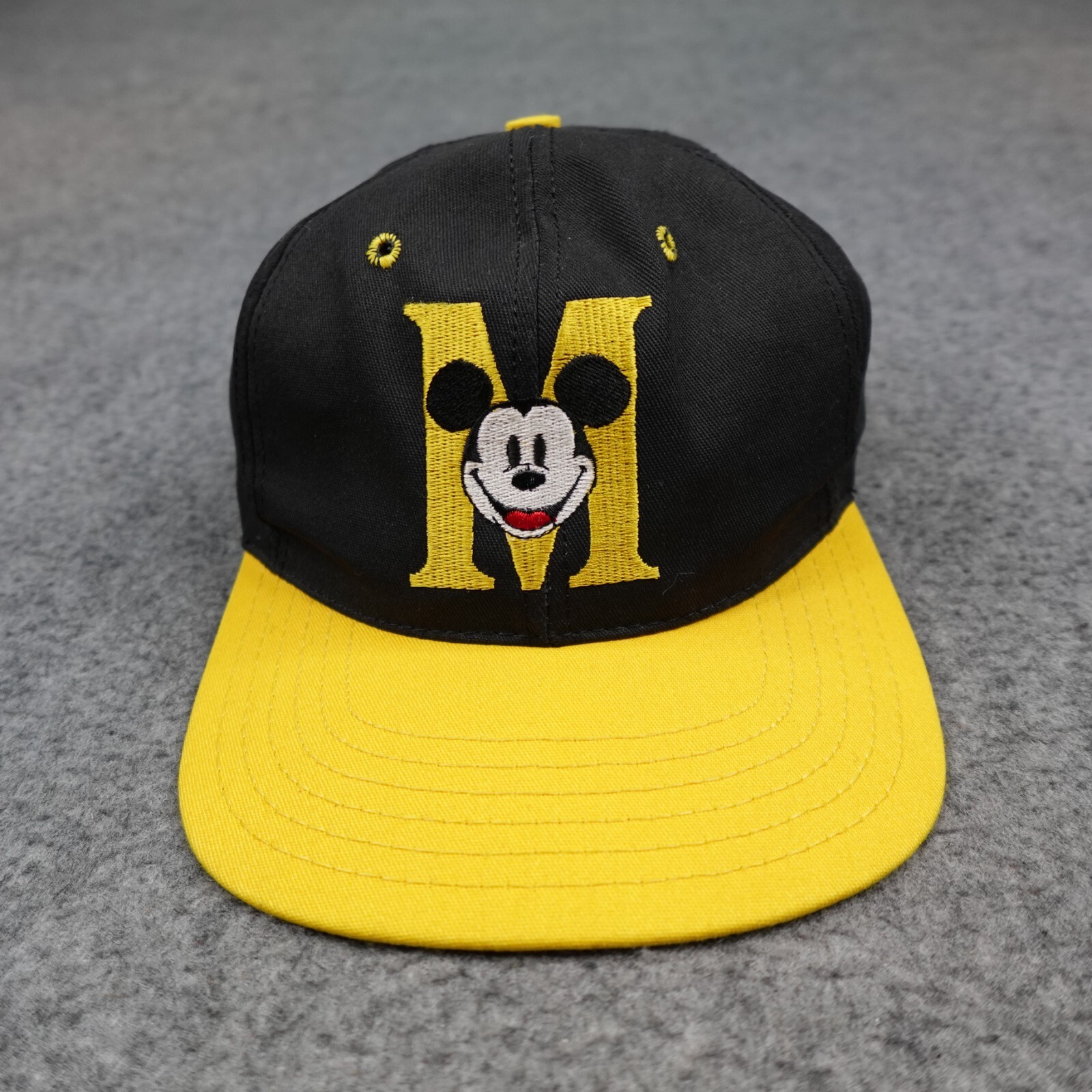 vintage deadstock travis Mickey cap