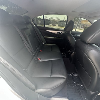 image 4 of interior