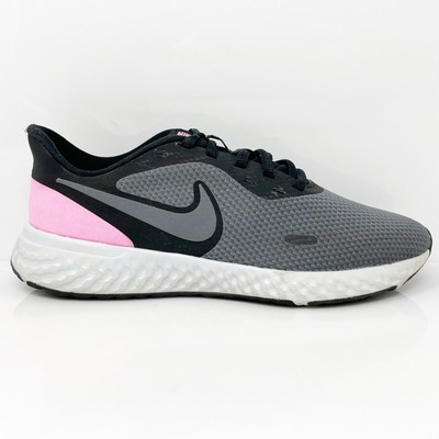 

Nike Womens Revolution 5 BQ3207-004 Серые кроссовки для бега, размер 7, Серый, Revolution 5