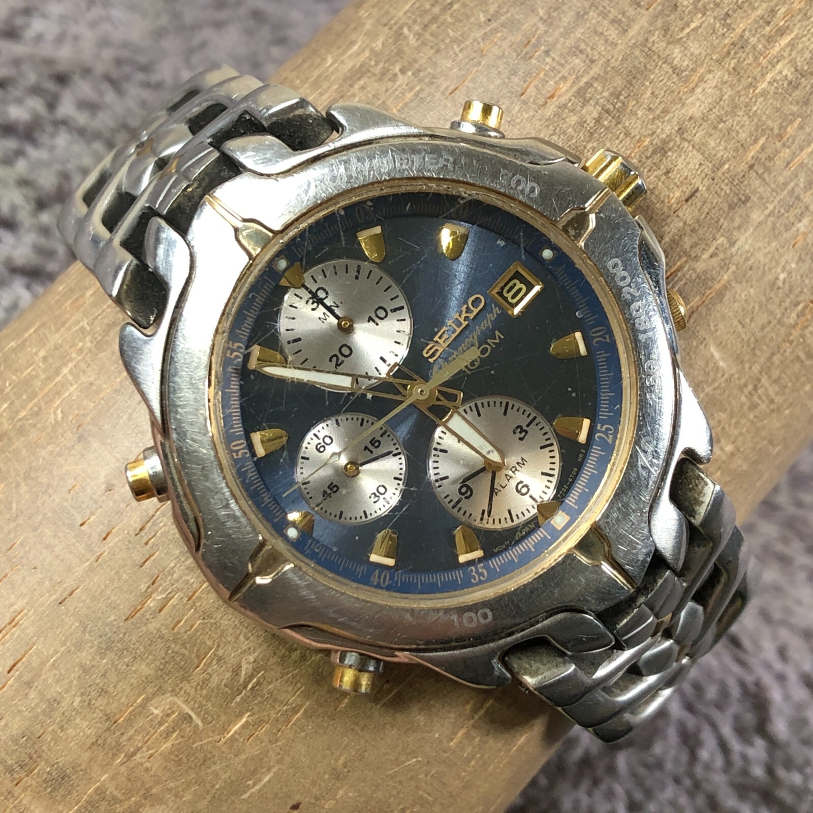 たっくん様SEIKO クロノグラフ 7T32-6K50 Seiko Men 7T32-6N50 Fashion Chronograph Sunburst Silver Tone