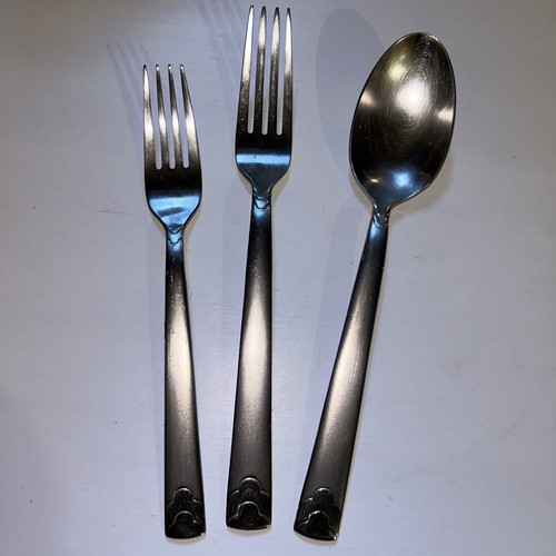 Glossy Accents  3 Piece Forks Spoon