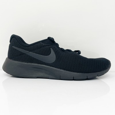 Nike Boys Tanjun 818382 001 Черные кроссовки для бега, размер 5 лет, Черный, Tanjun