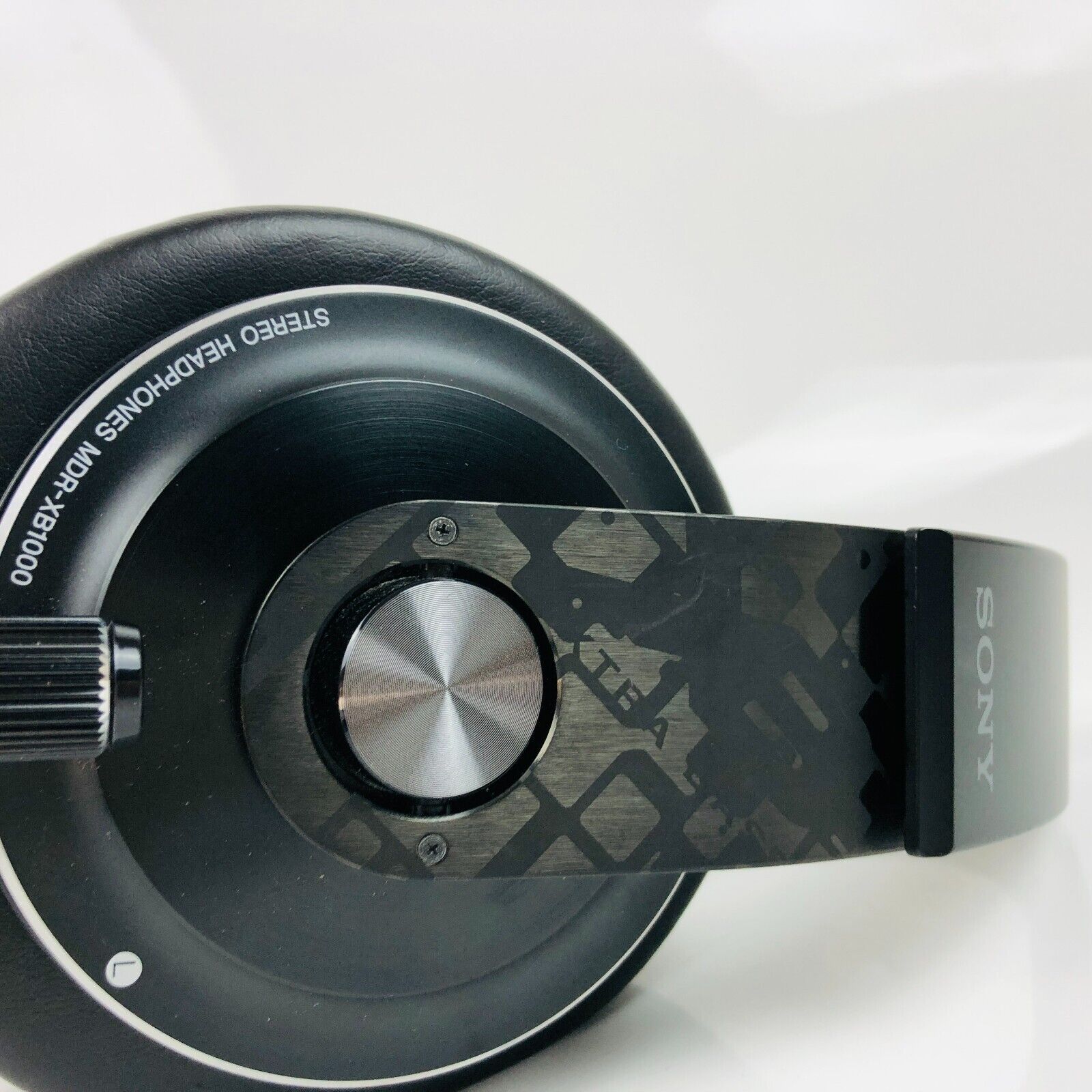 Sony MDR-XB1000 Stereo Audio Headphones Extra Bass Series Sony MDR-XB1000 Stereo Audio Headphones Extra Bass Series