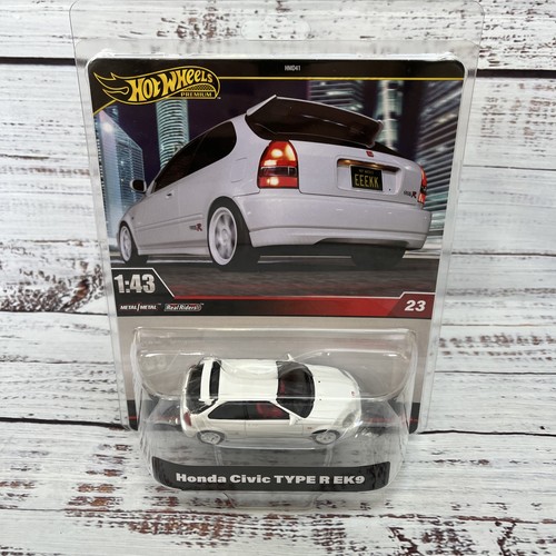 2025 Hot Wheels White Honda Civic Type R EK9 Premium 1:43