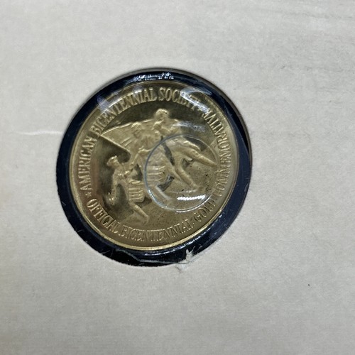 Lincoln Mint-1976 Bicentennial .999 / 24K Gold Commemorative Lincoln Mint-1976 Bicentennial .999 / 24K Gold Commemorative
