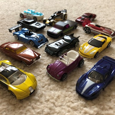 2007-2008 Hot Wheels Mystery Car - Selection - Bugatti Veyron, Maserati, VW Bug