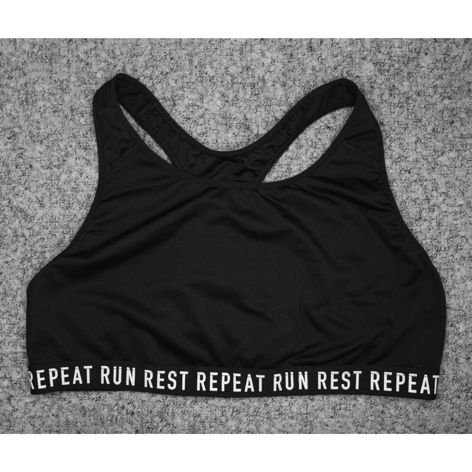 【Rest & Recreation】RR LOGO BAND BRA O.N. Activewear RUN, REST, REPEAT Black & White Racerback