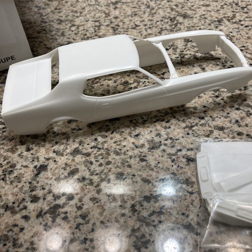 resin body model kits motor city, resin casters, 71/74 mustang, coupe