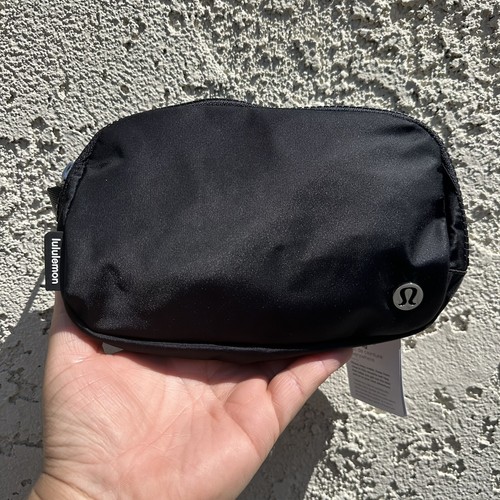 Small Black Bags | lululemon