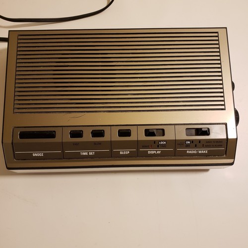 GE General Electric Digital Alarm Clock Radio 7-4642B Blue Display Vintage Works