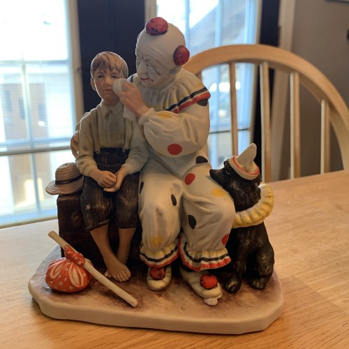 Norman Rockwell The Runaway Style RW-26 Figurine Saturday