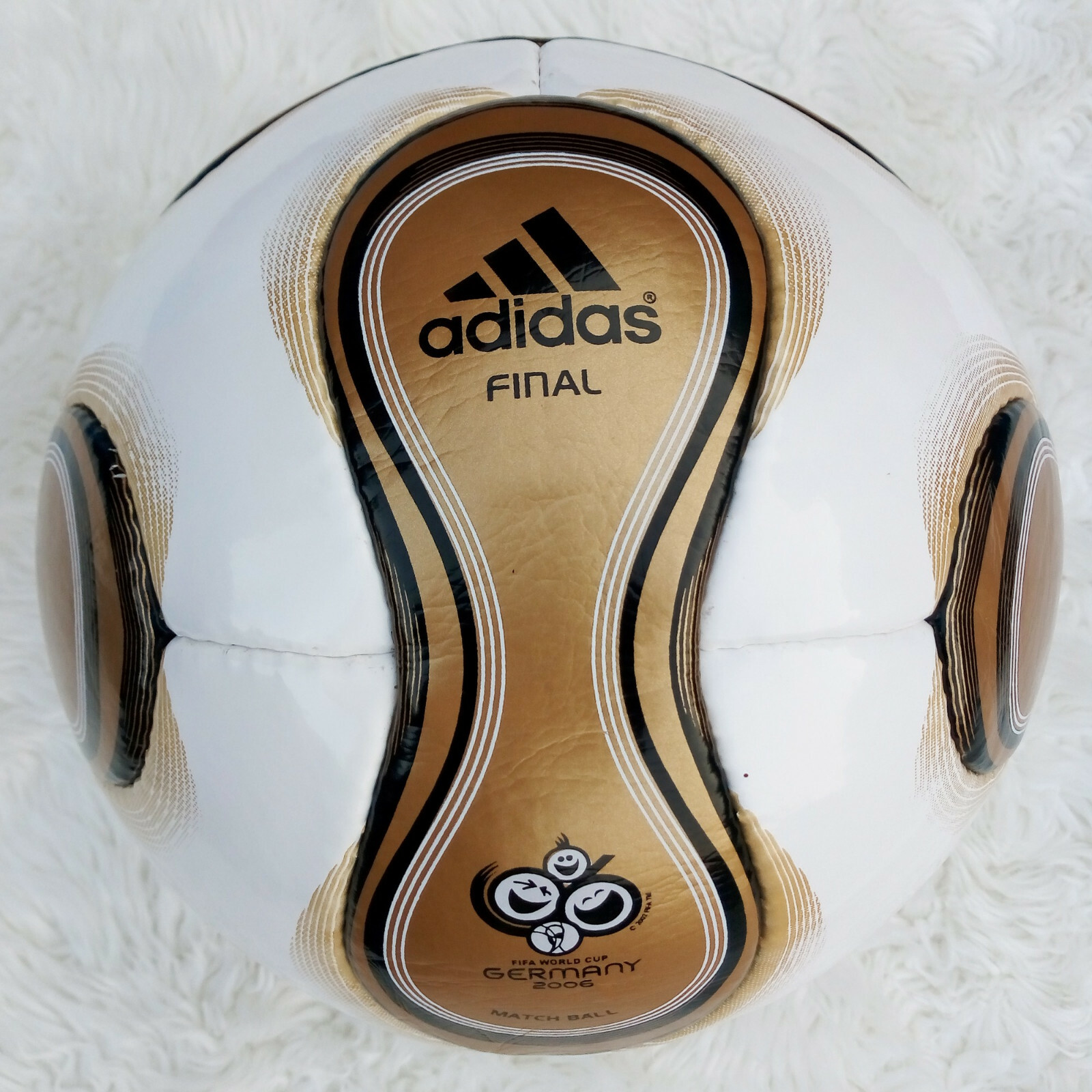 Adidas Finale 2006