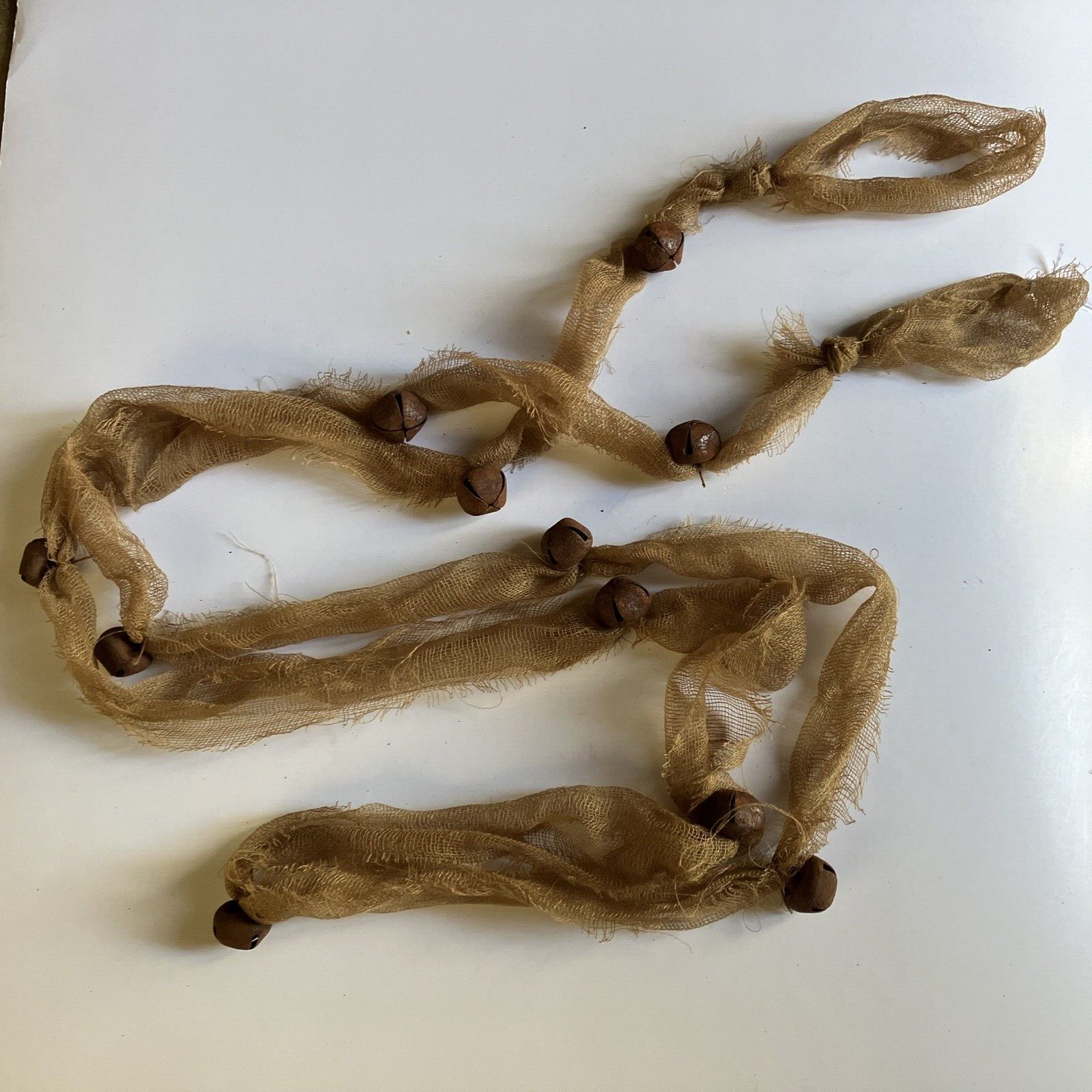 Primitive Farmhouse Christmas Cheesecloth Garland 4ft With 11/20mm Rusty Bells