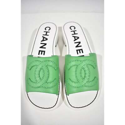 Pre-owned Chanel 22s Green Calfskin Leather White Cc Logo Mules Slide Sandal Heel Flat 37